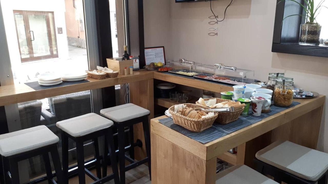 B&B Isola 伊佐拉 外观 照片